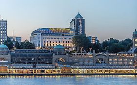 Hotel-Hafen-Hamburg